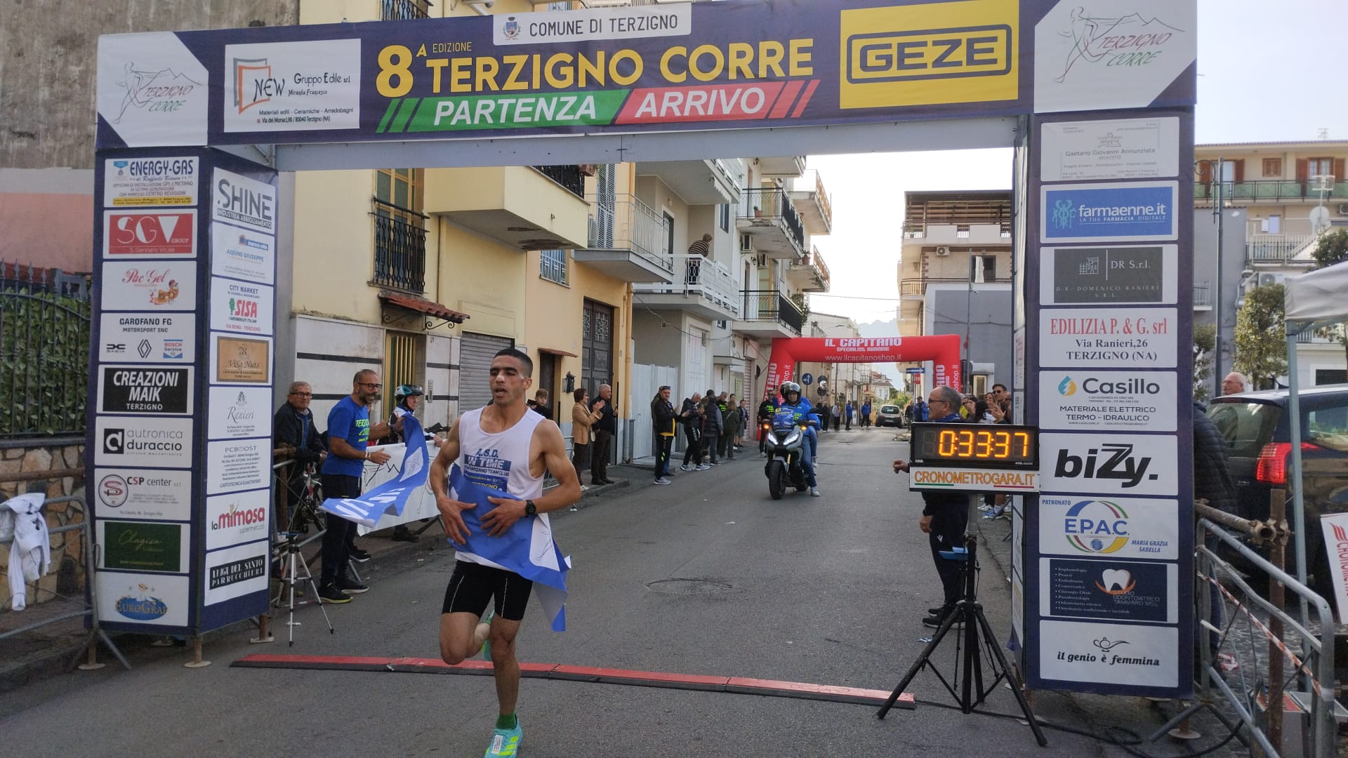 Locandina 8^ ED. TERZIGNO CORRE